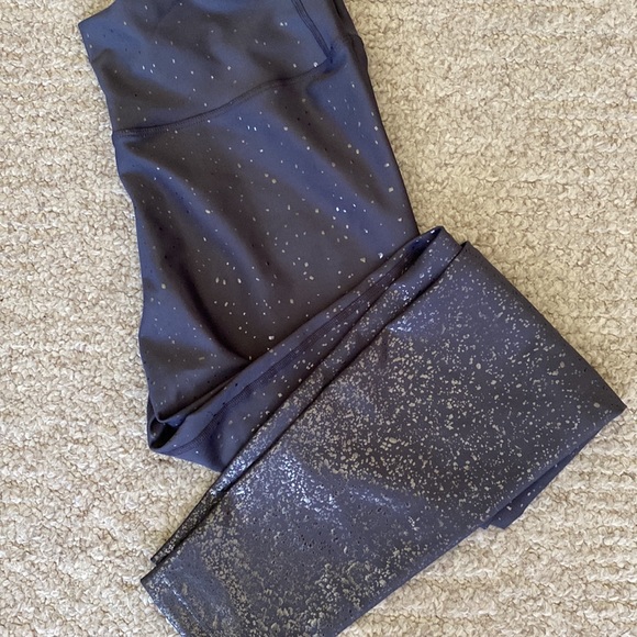 Peloton Show Up Sparkle Legging. New. - Picture 4 of 4